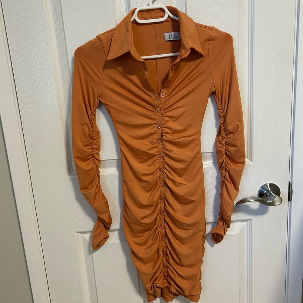 Oh Polly Stay in Paradise Long Sleeve Button Down Ruched Dress in Rust, Size 0.